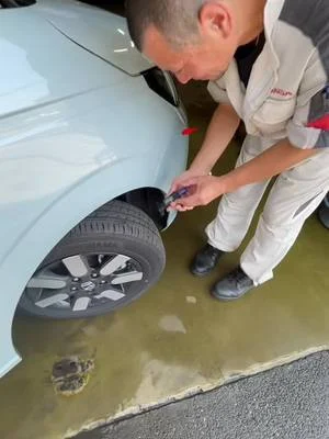 いつもホンダカーズ神奈川中平塚店を ご利用いただきありがとうございます♪ 今回は、車の必需品！タイヤ！ 動画載せてみましたのでぜひみてください♡ 長距離移動する夏休み前の今の時期にしていただきたいタイヤのチェック！ 夏休み直前ですとお店も混み合いますので早めにチェックするのをおすすめしております😉 #ホンダカーズ神奈川中平塚店 #honda #平塚 #タイヤ #くるますきなひととつながりたい